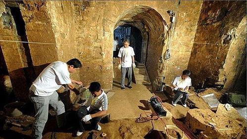 真千金爆料吃瓜现场,揭秘吃瓜现场背后的惊人真相
