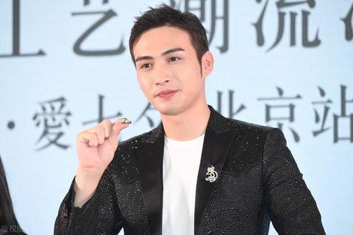 易烊千玺每日吃瓜爆料,娱乐圈幕后故事大揭秘