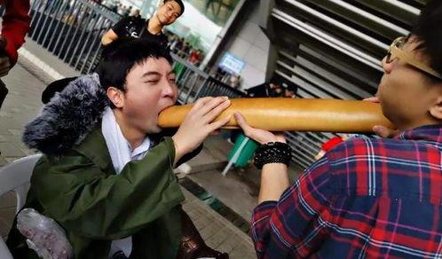 漫展撩裙吃瓜大队爆料,现场精彩瞬间大揭秘！