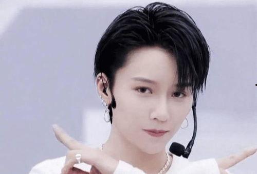 刘什么明星网红,网红明星引领健康生活新风尚