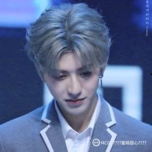 明星爆料吃瓜蔡徐坤视频,揭秘明星圈幕后故事