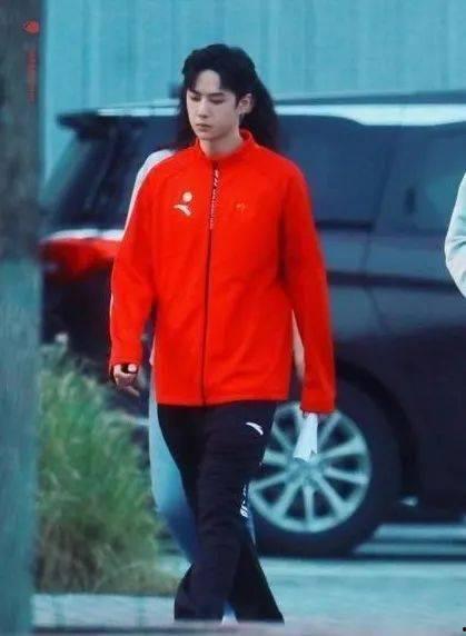 吃瓜爆料王一博李宁,揭秘明星与运动品牌的神秘关系