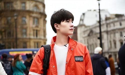 吃瓜爆料杨洋军艺校草,吃瓜爆料下的青春风采